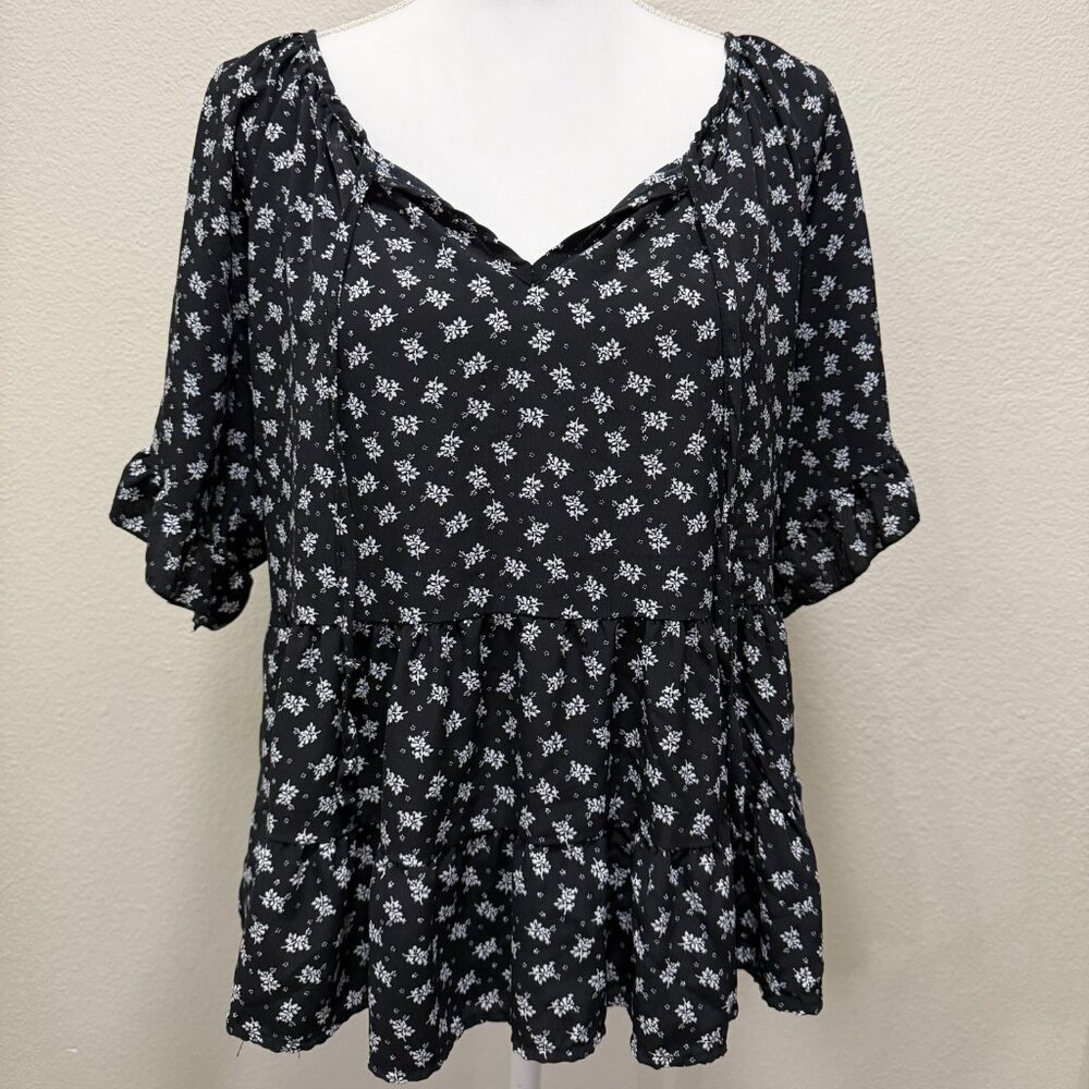 altar'd state black and white floral ruffle blouse, flutter sleeves, women's XL